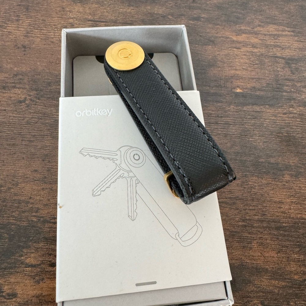 Used Orbitkey like new
